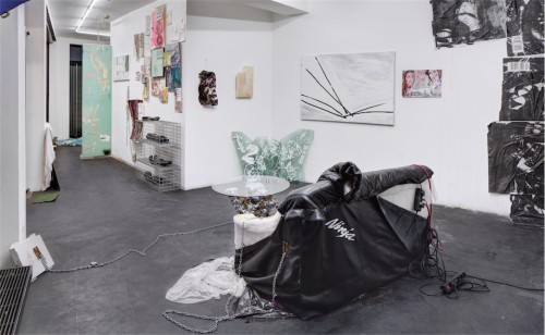 Antoine Renard - Fucked up couch